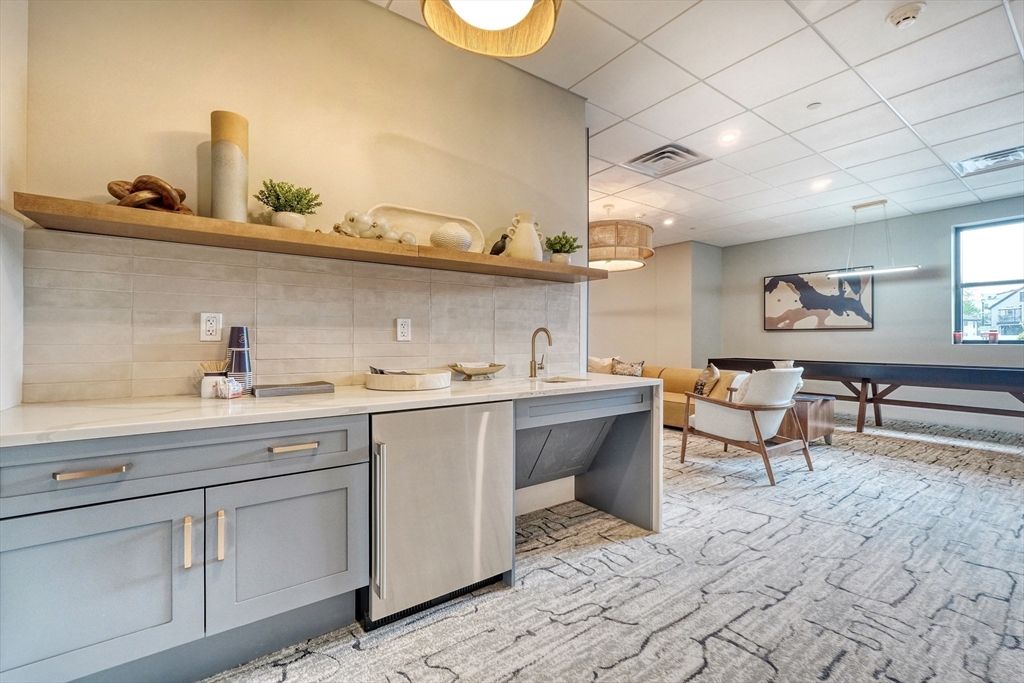 Dining room, Interior, Kitchen, Pendant Lights, Recessed Lighting