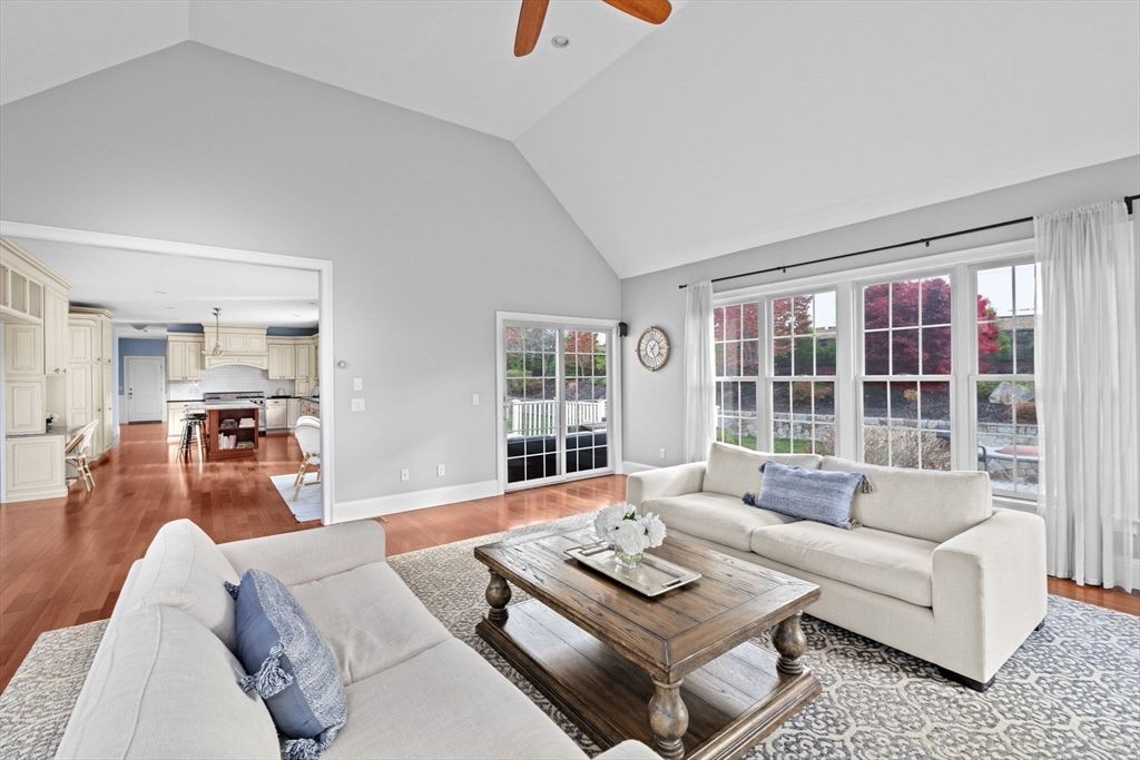 Interior, Kitchen, Living room, Wood Texture Flooring