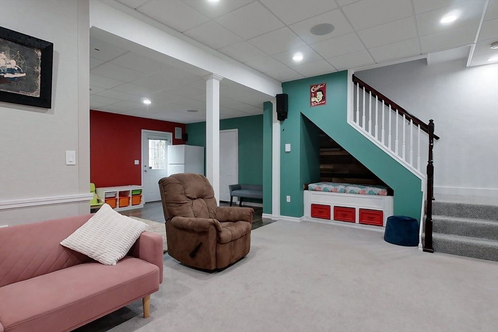 Interior, Recessed Lighting