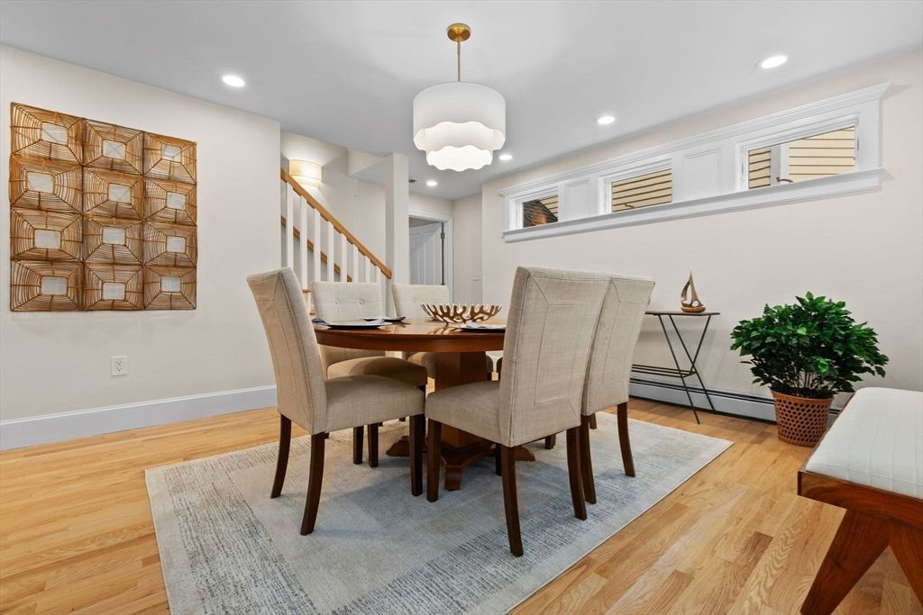 Chandelier, Dining room, Interior, Recessed Lighting, Wood Texture Flooring