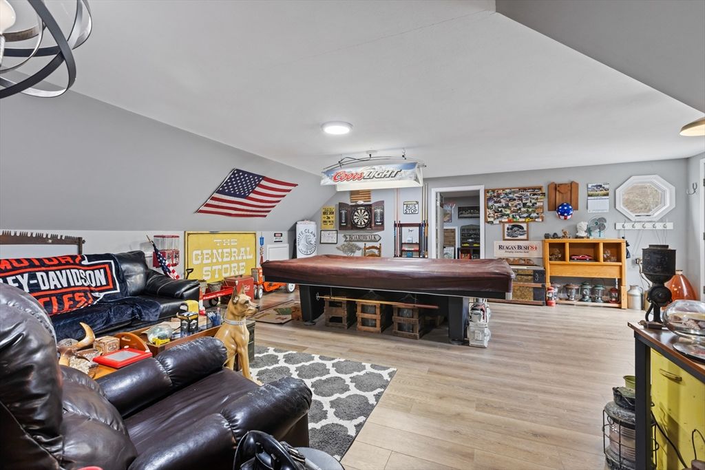 Billiard Table, Game Room, Interior, Recessed Lighting, Wood Texture Flooring