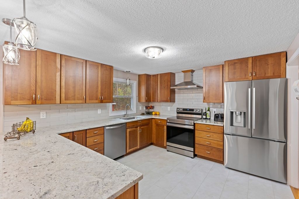 Interior, Kitchen, Stainless Steel Appliances
