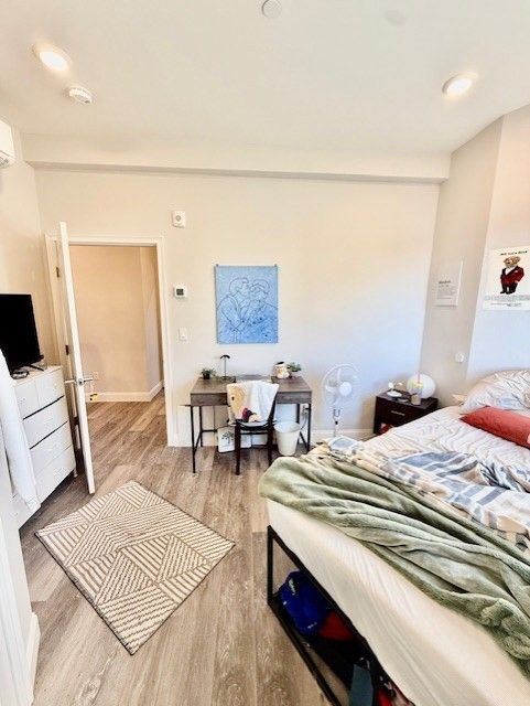 Bedroom, Interior, Recessed Lighting, Wood Texture Flooring