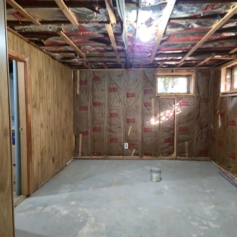 Interior, Wooden Beams, Wooden Walls