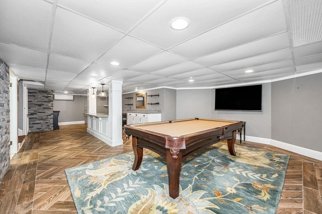 Billiard Table, Game Room, Interior, Recessed Lighting, Wood Texture Flooring