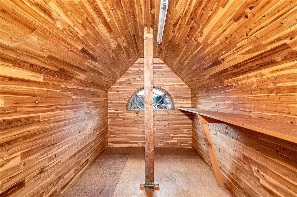 Empty room, Interior, Wooden Ceilings, Wood Texture Flooring, Wooden Walls