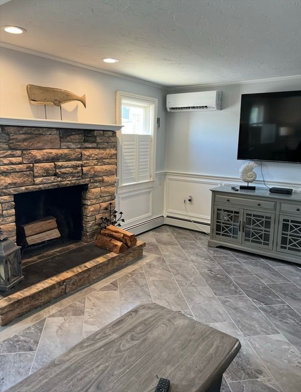 Fireplace, Interior, Recessed Lighting