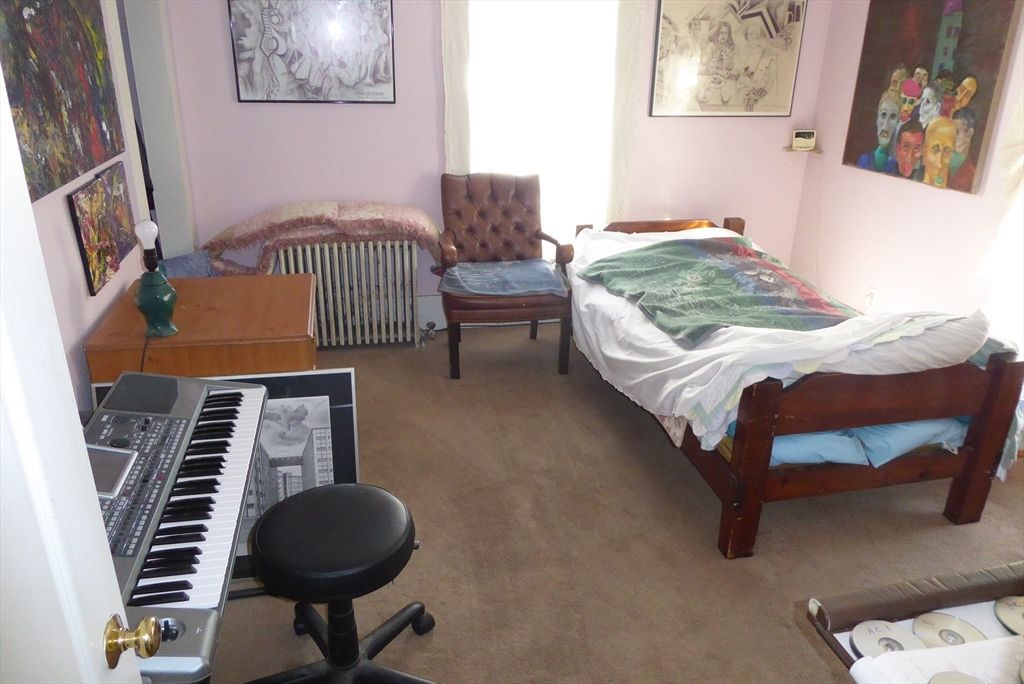 Bedroom, Interior, Piano