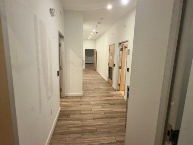 Interior, Pendant Lights, Recessed Lighting, Wood Texture Flooring