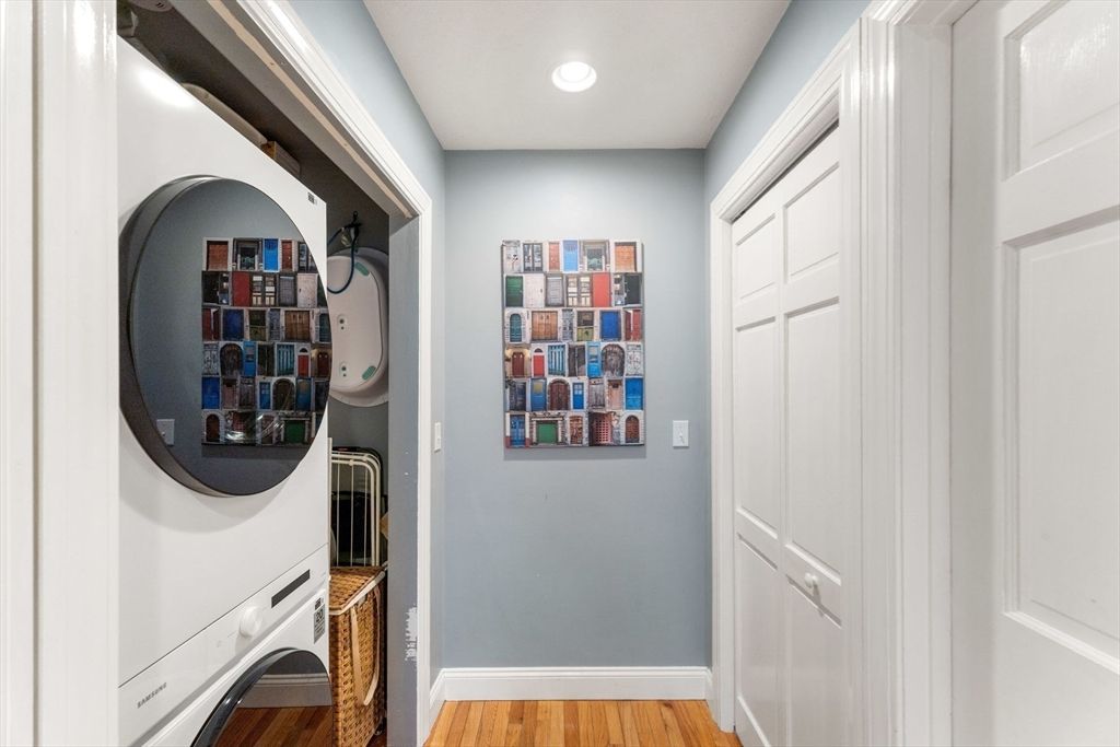 Interior, Recessed Lighting, Utility Closets, Washer, Wood Texture Flooring