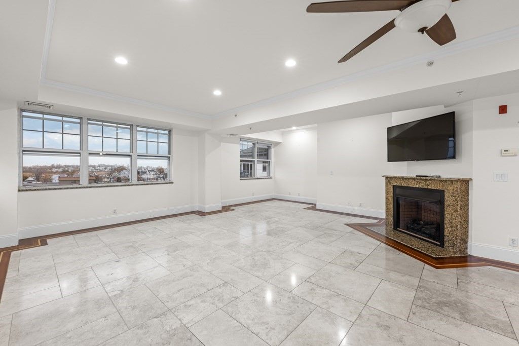 Empty room, Fireplace, Interior, Recessed Lighting