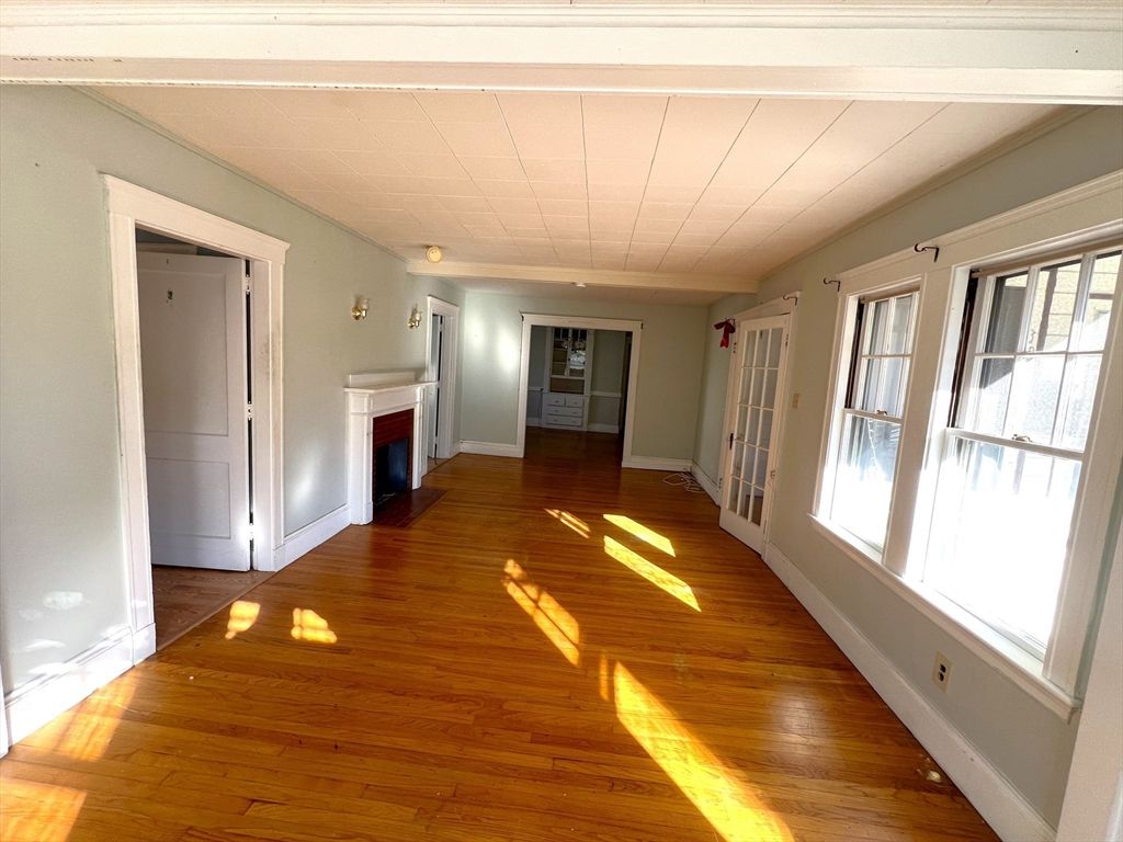 Empty room, Fireplace, Interior, Wood Texture Flooring