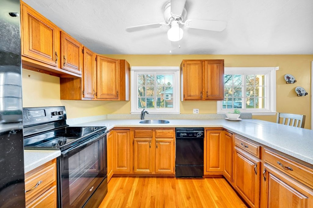 Interior, Kitchen, Wood Texture Flooring