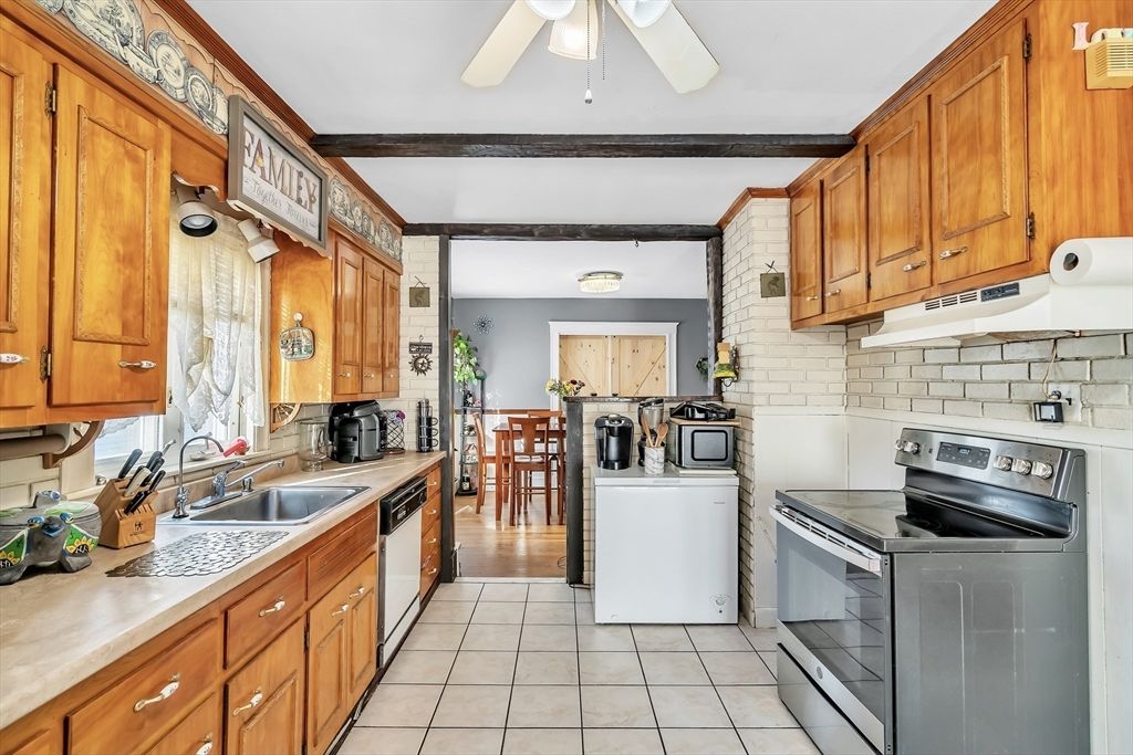 Interior, Kitchen, Washer