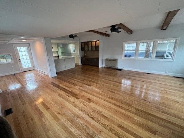 Empty room, Interior, Recessed Lighting, Wooden Beams, Wood Texture Flooring