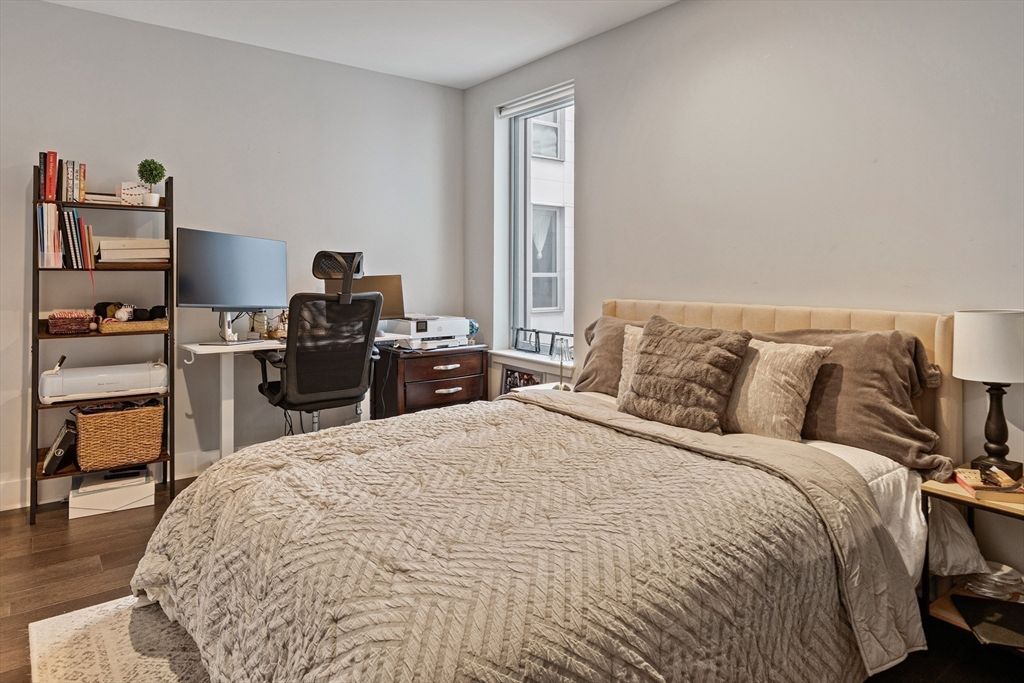 Bedroom, Home Office, Interior, Wood Texture Flooring