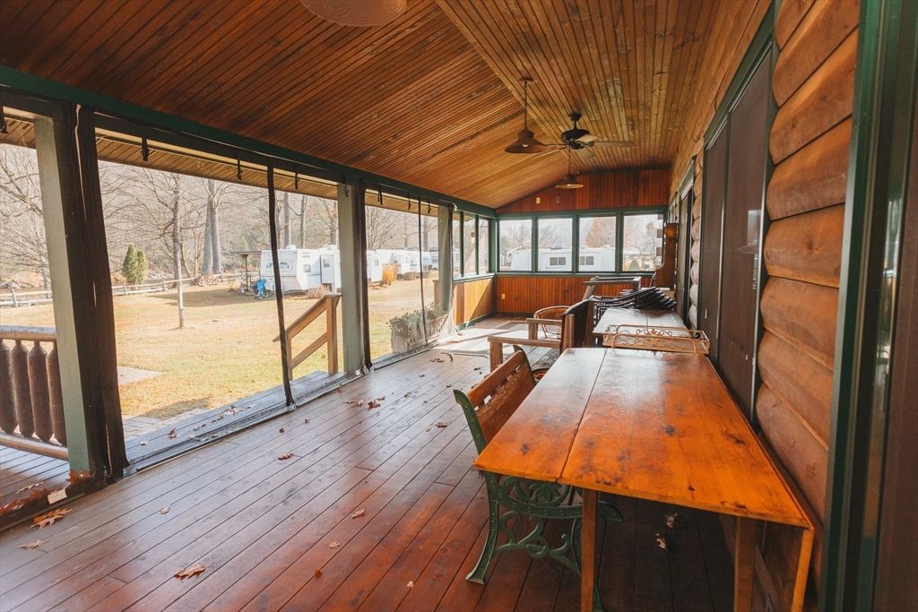 Interior, Sun Room, Wooden Ceilings, Wood Texture Flooring