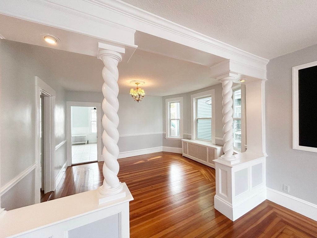Chandelier, Interior, Recessed Lighting, Wood Texture Flooring