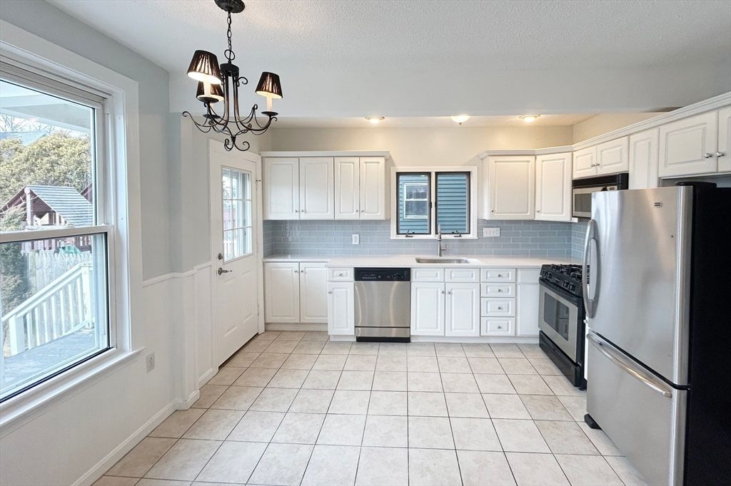 Interior, Kitchen, Stainless Steel Appliances