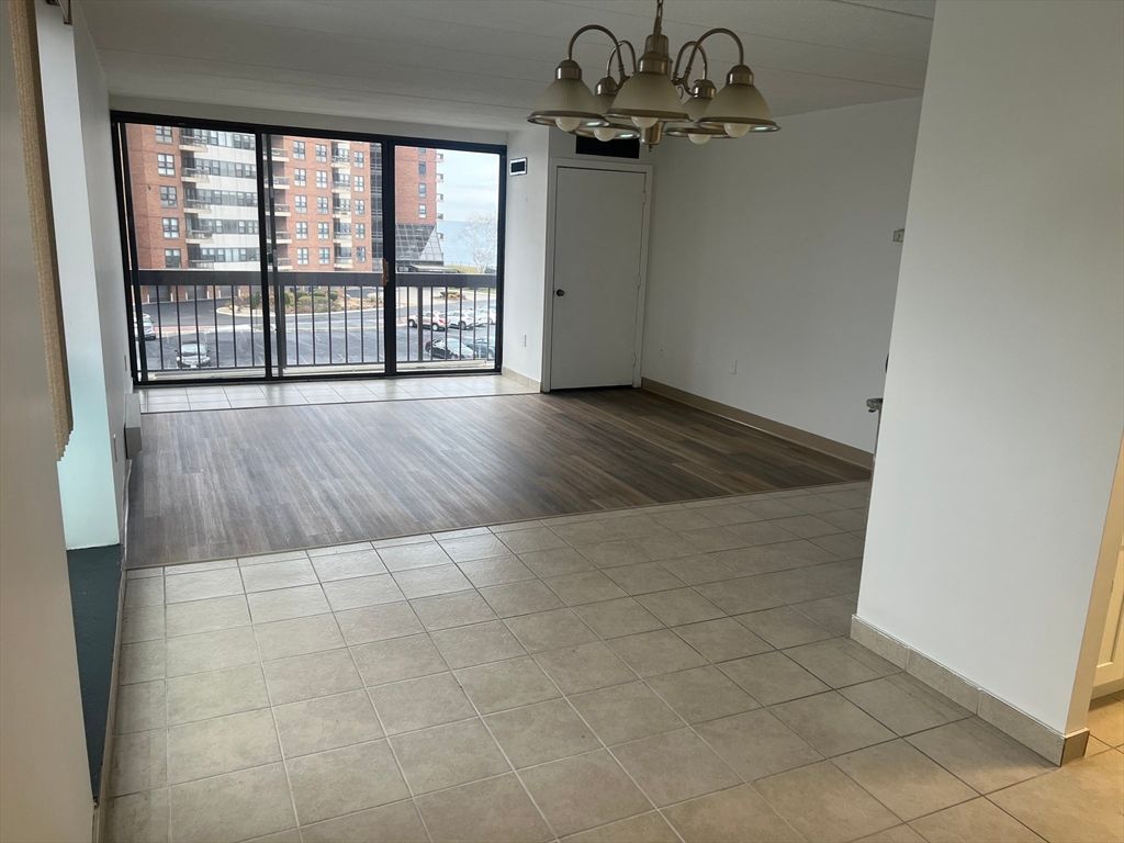 Chandelier, Empty room, Interior, Wood Texture Flooring