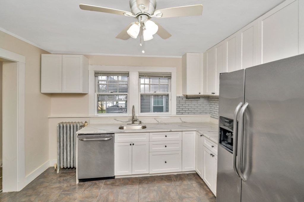 Interior, Kitchen, Stainless Steel Appliances
