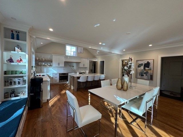 Dining room, Interior, Kitchen, Recessed Lighting, Wood Texture Flooring