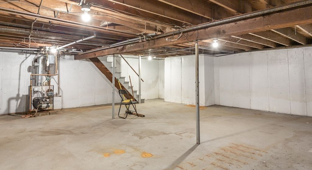 Interior, Wooden Beams