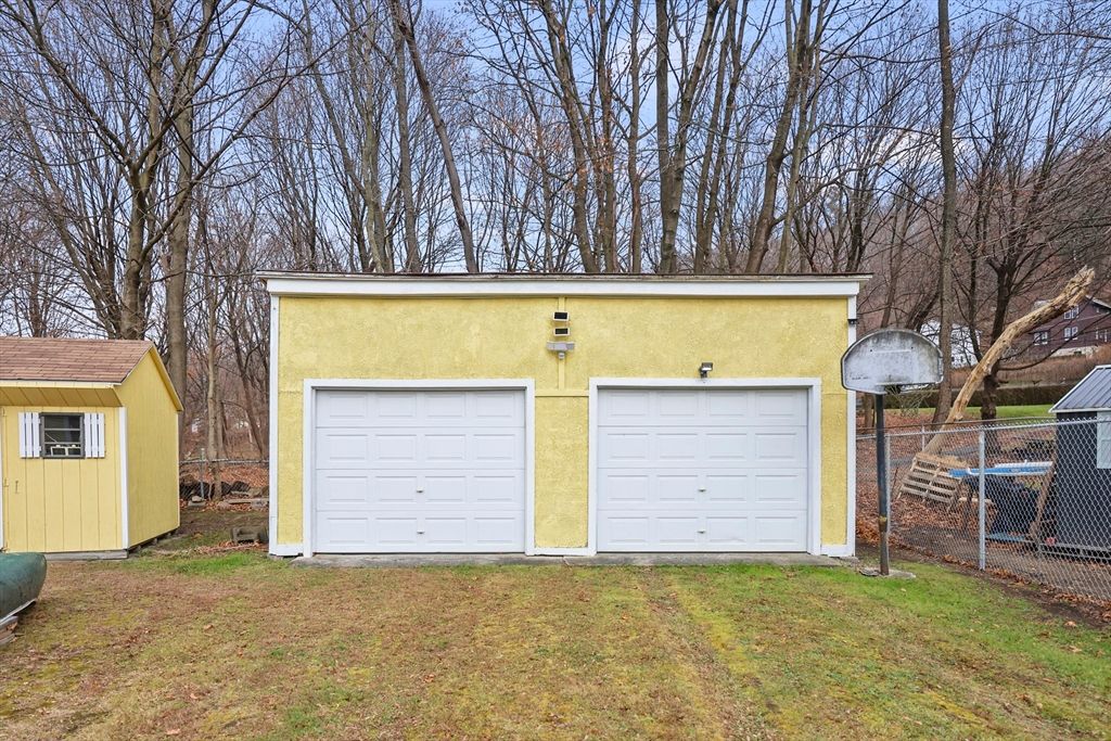 Backyard, Detached Garage, Exterior