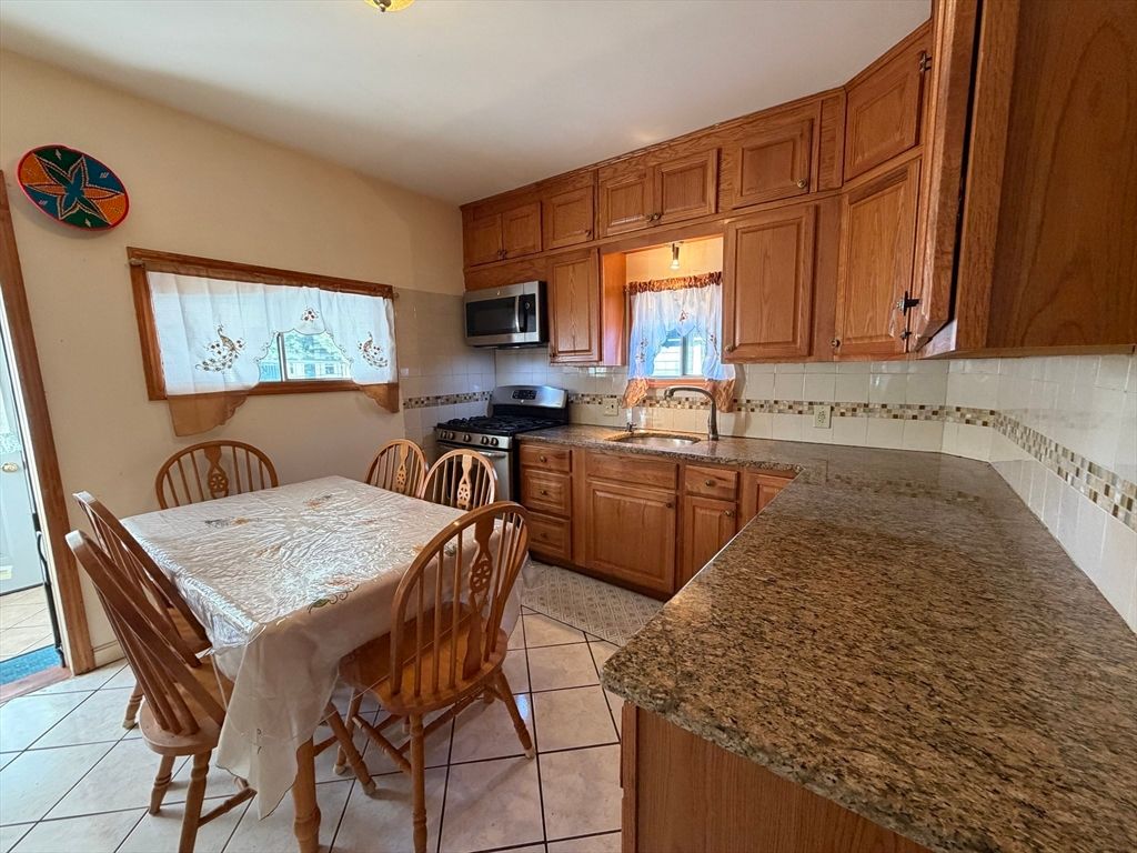 Dining room, Interior, Kitchen