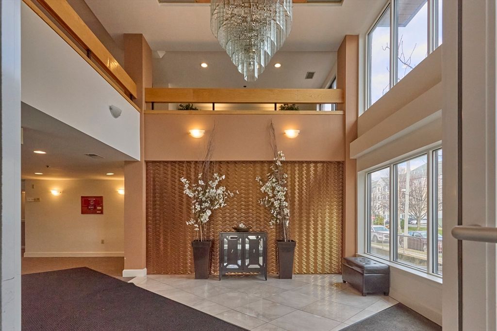 Chandelier, Interior, Recessed Lighting