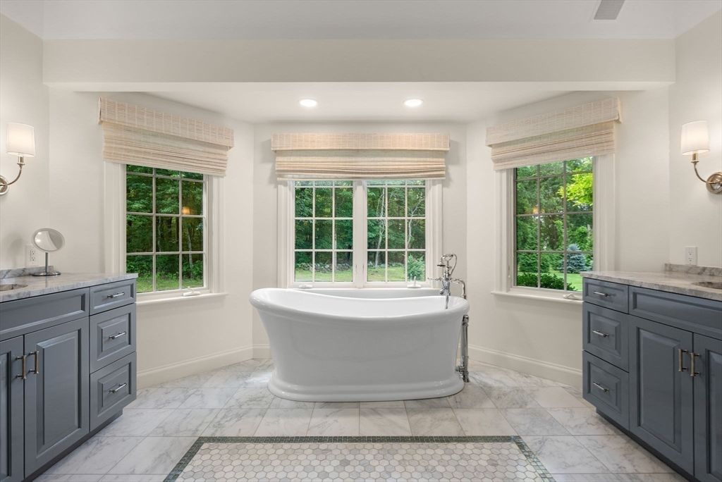 Bathroom, Free Standing Baths, Interior, Marble, Recessed Lighting