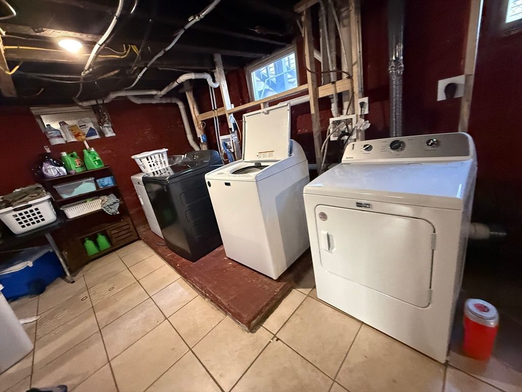 Interior, Washer