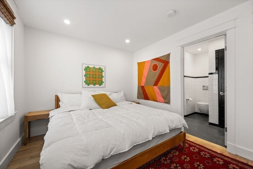 Bathroom, Bedroom, Interior, Recessed Lighting, Wood Texture Flooring