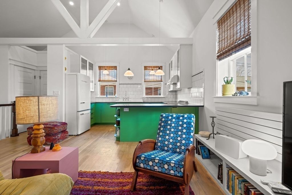 Interior, Kitchen, Pendant Lights, Recessed Lighting, Wood Texture Flooring