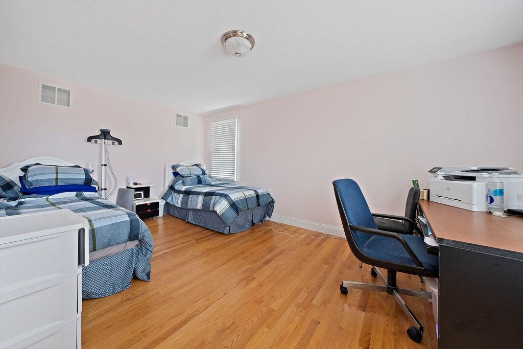 Bedroom, Home Office, Interior, Wood Texture Flooring