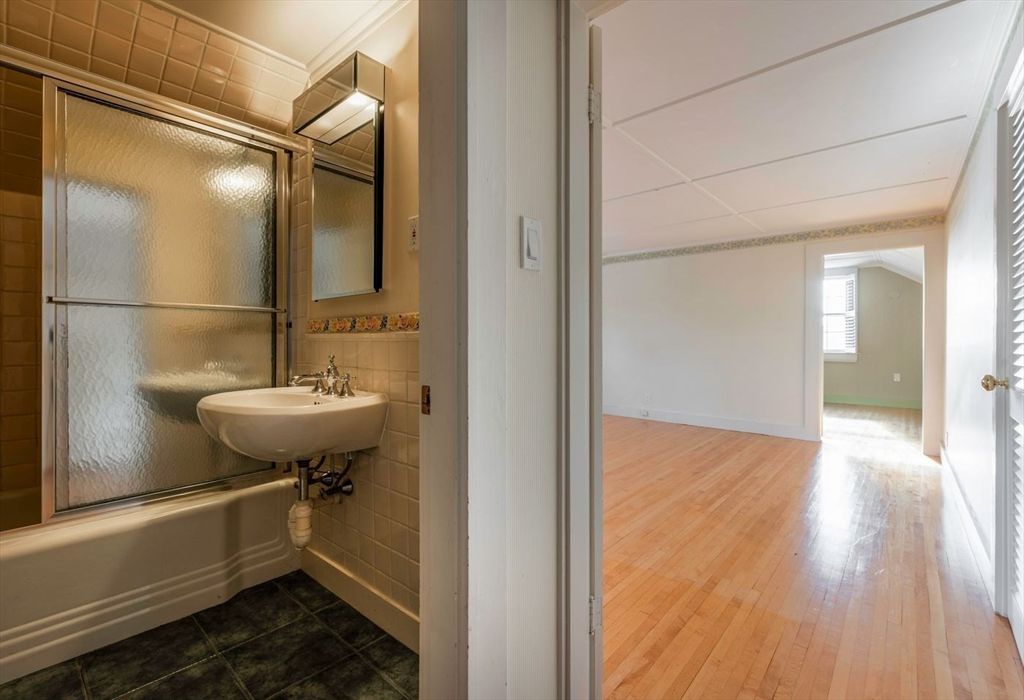 Bathroom, Interior, Wood Texture Flooring