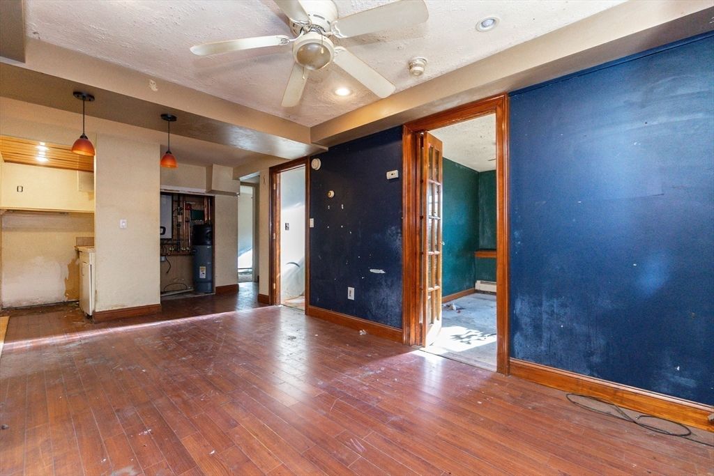 Empty room, Interior, Kitchen, Pendant Lights, Recessed Lighting, Wood Texture Flooring