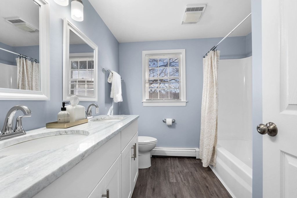 Bathroom, Dual Sink Vanities, Interior, Wood Texture Flooring