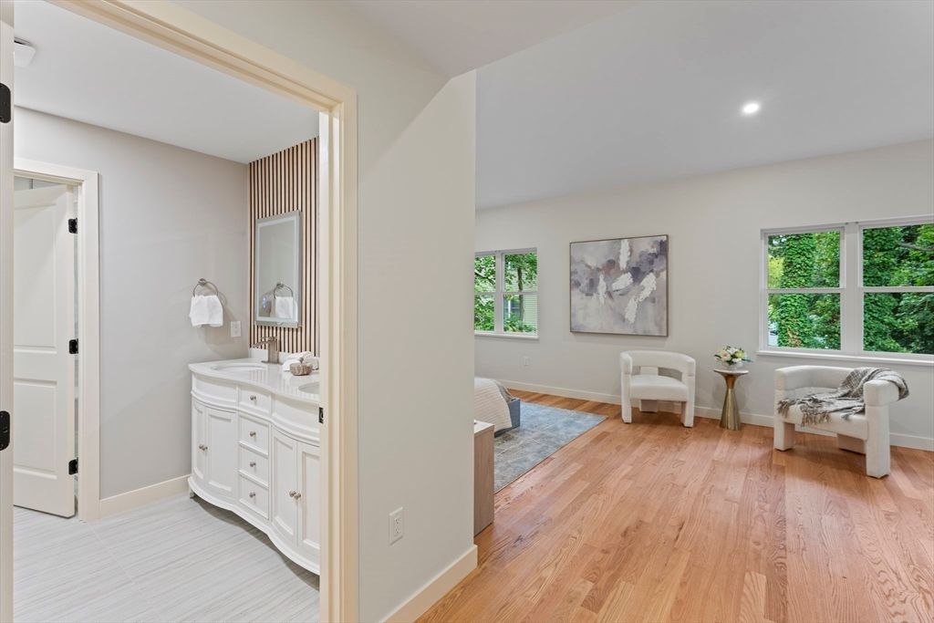 Bathroom, Interior, Recessed Lighting, Wood Texture Flooring