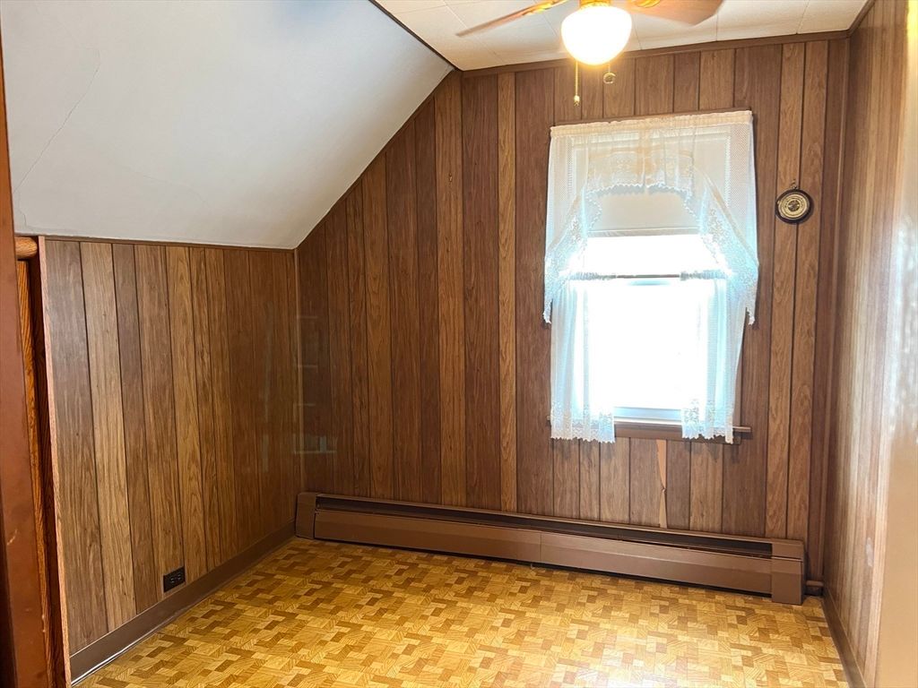 Empty room, Interior, Wood Texture Flooring, Wooden Walls