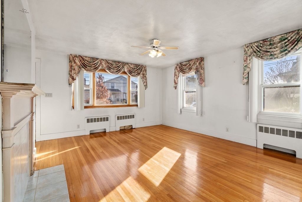 Empty room, Fireplace, Interior, Wood Texture Flooring