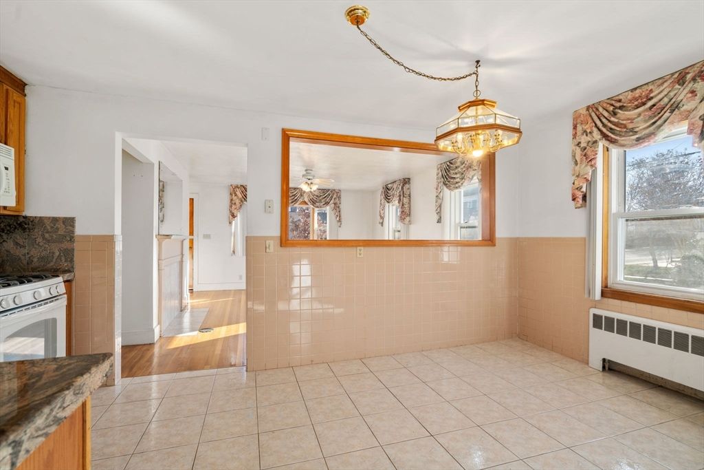 Chandelier, Interior, Wood Texture Flooring