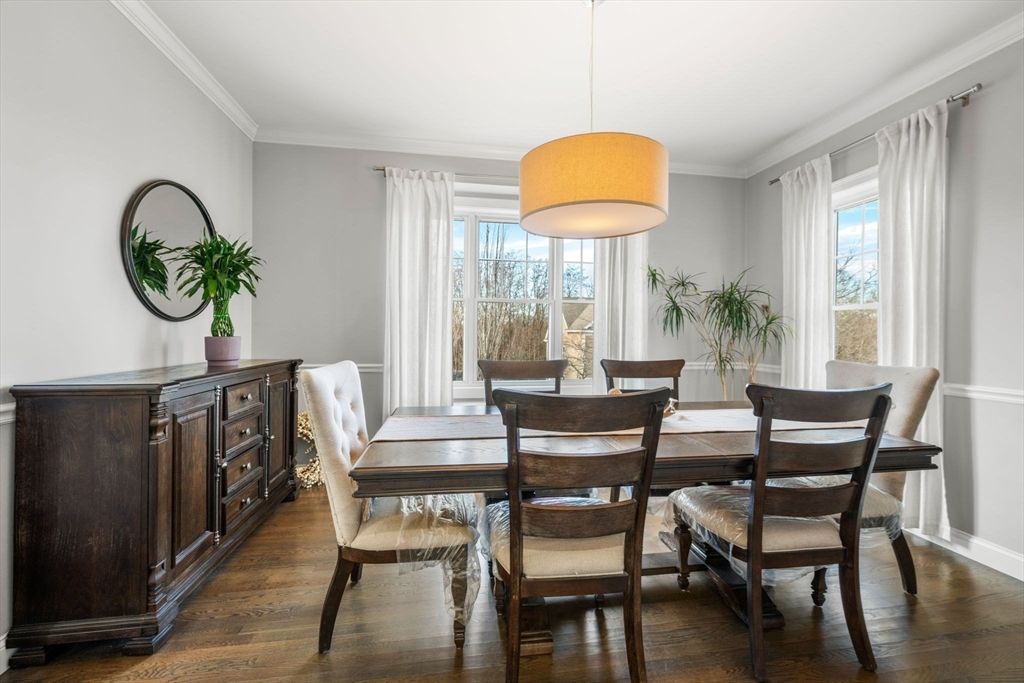 Dining room, Interior, Pendant Lights, Wood Texture Flooring