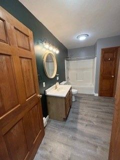 Bathroom, Interior, Recessed Lighting, Wood Texture Flooring