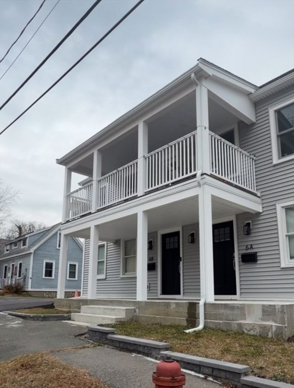 Exterior, Facade, None