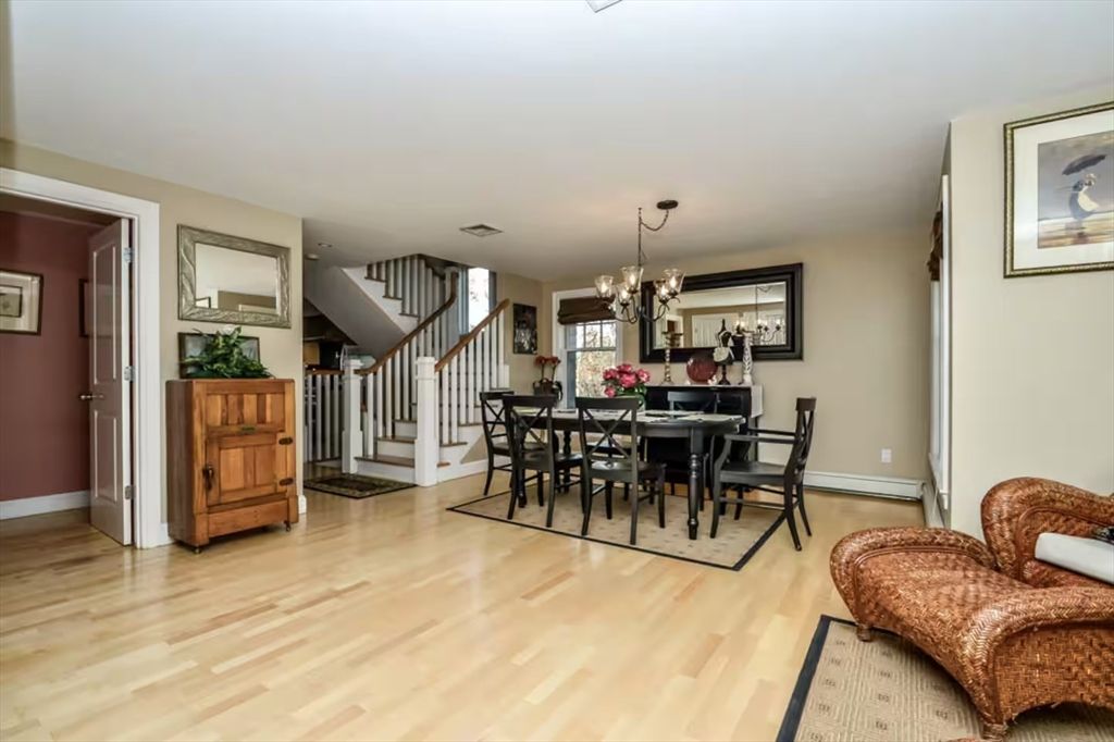 Chandelier, Dining room, Interior, Wood Texture Flooring