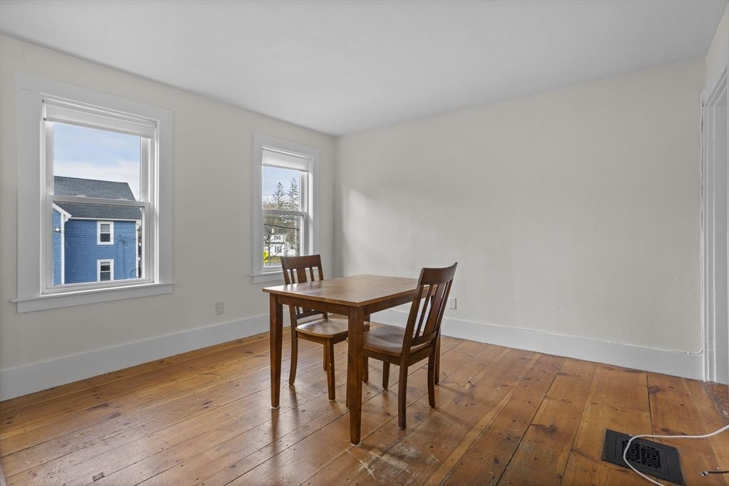 Dining room, Interior, Wood Texture Flooring