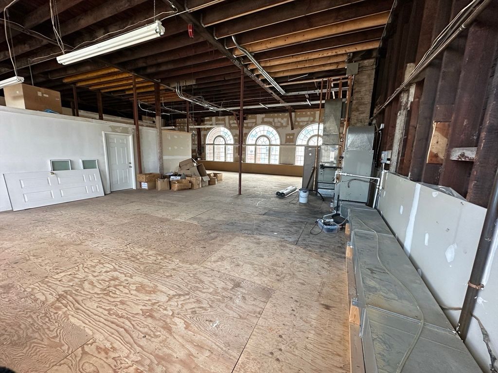 Interior, Wooden Beams