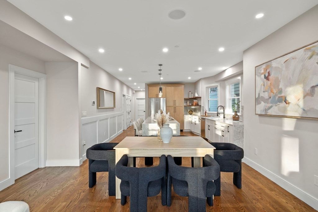 Dining room, Interior, Kitchen, Pendant Lights, Recessed Lighting, Stainless Steel Appliances, Wood Texture Flooring