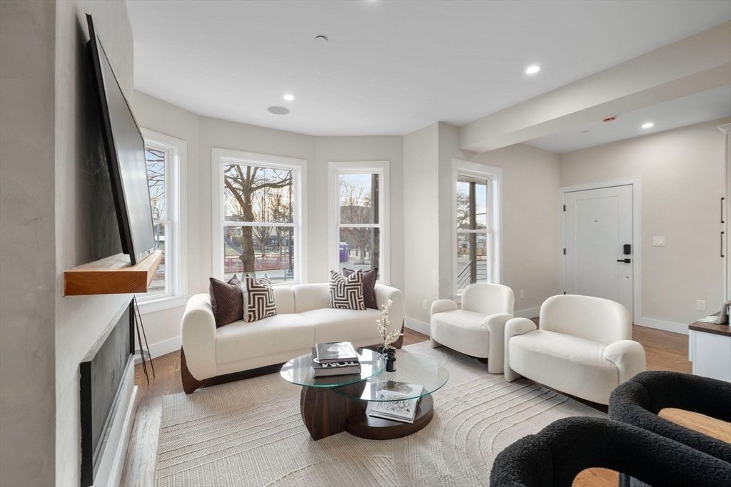 Fireplace, Interior, Living room, Recessed Lighting, Wood Texture Flooring